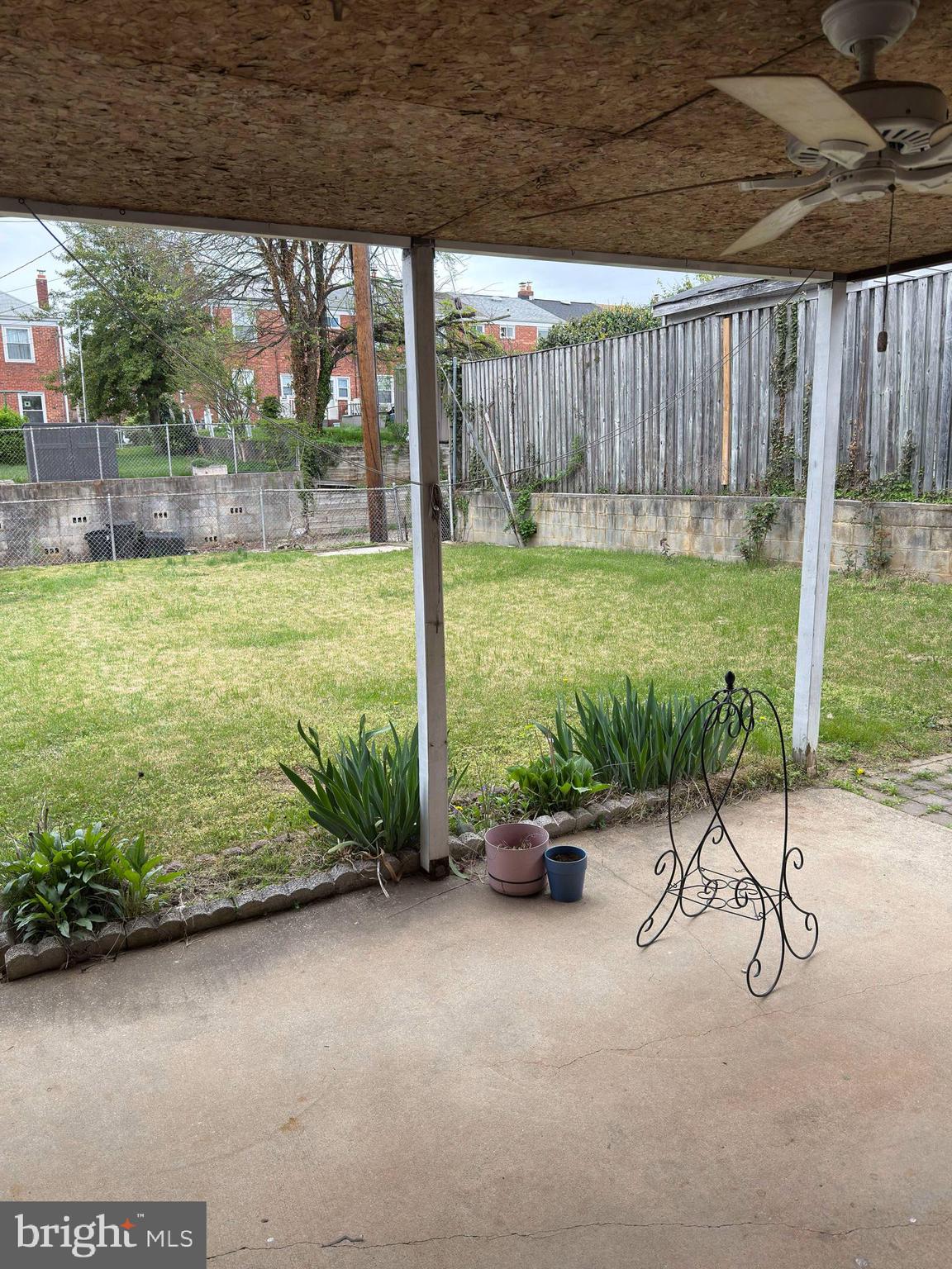 GAYLORD MANOR - Residential Lease