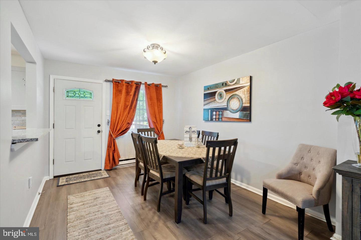 INDIAN KING - Residential Lease