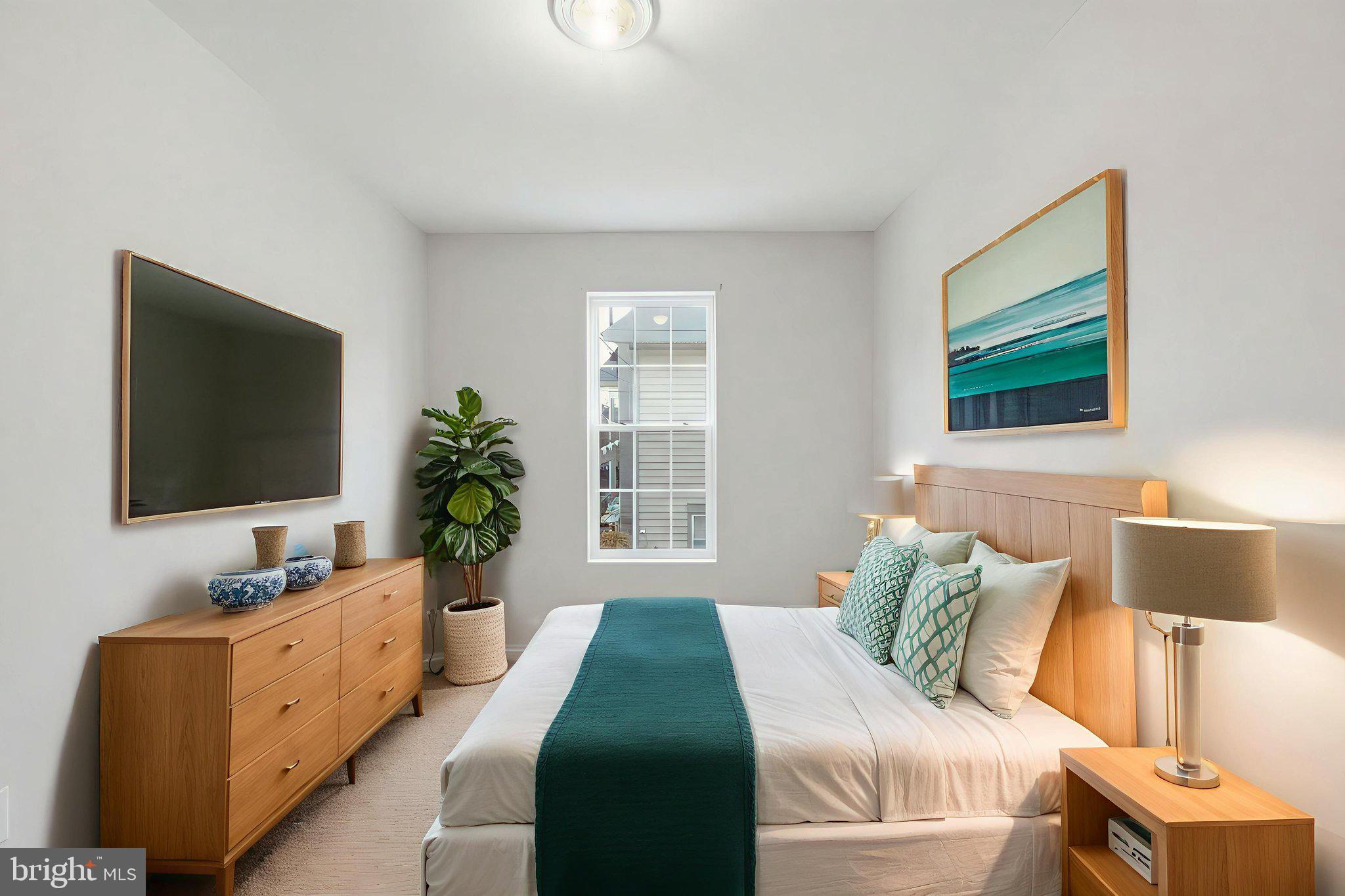 257 S MULBERRY STREET