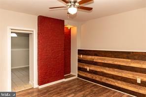 FRANKFORD - Residential Lease