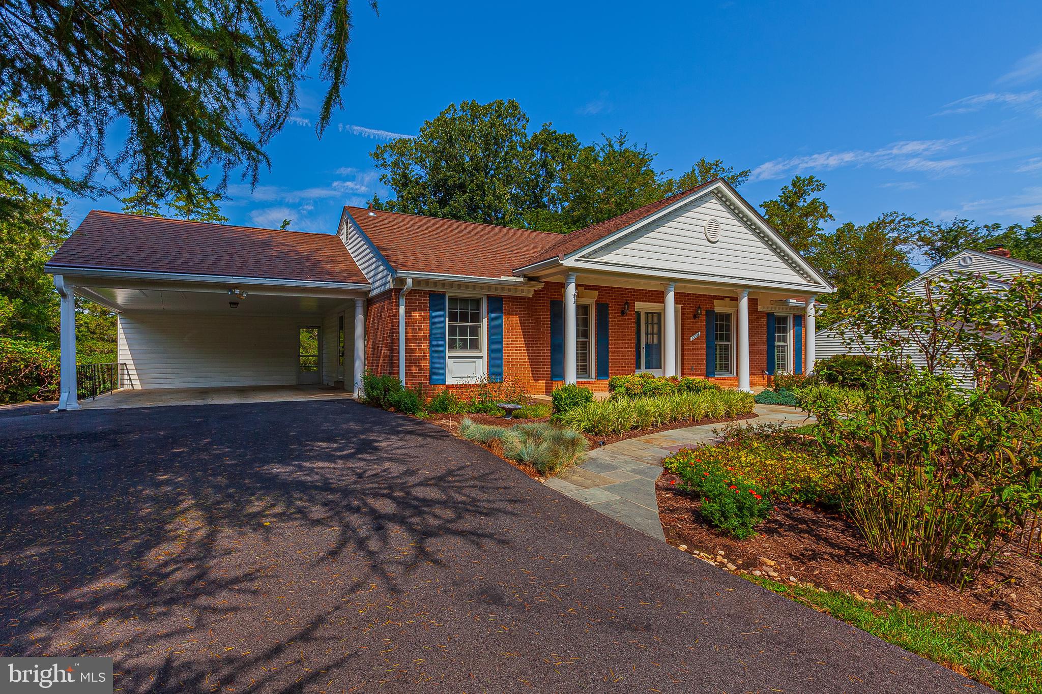 FLOWER VALLEY - Residential