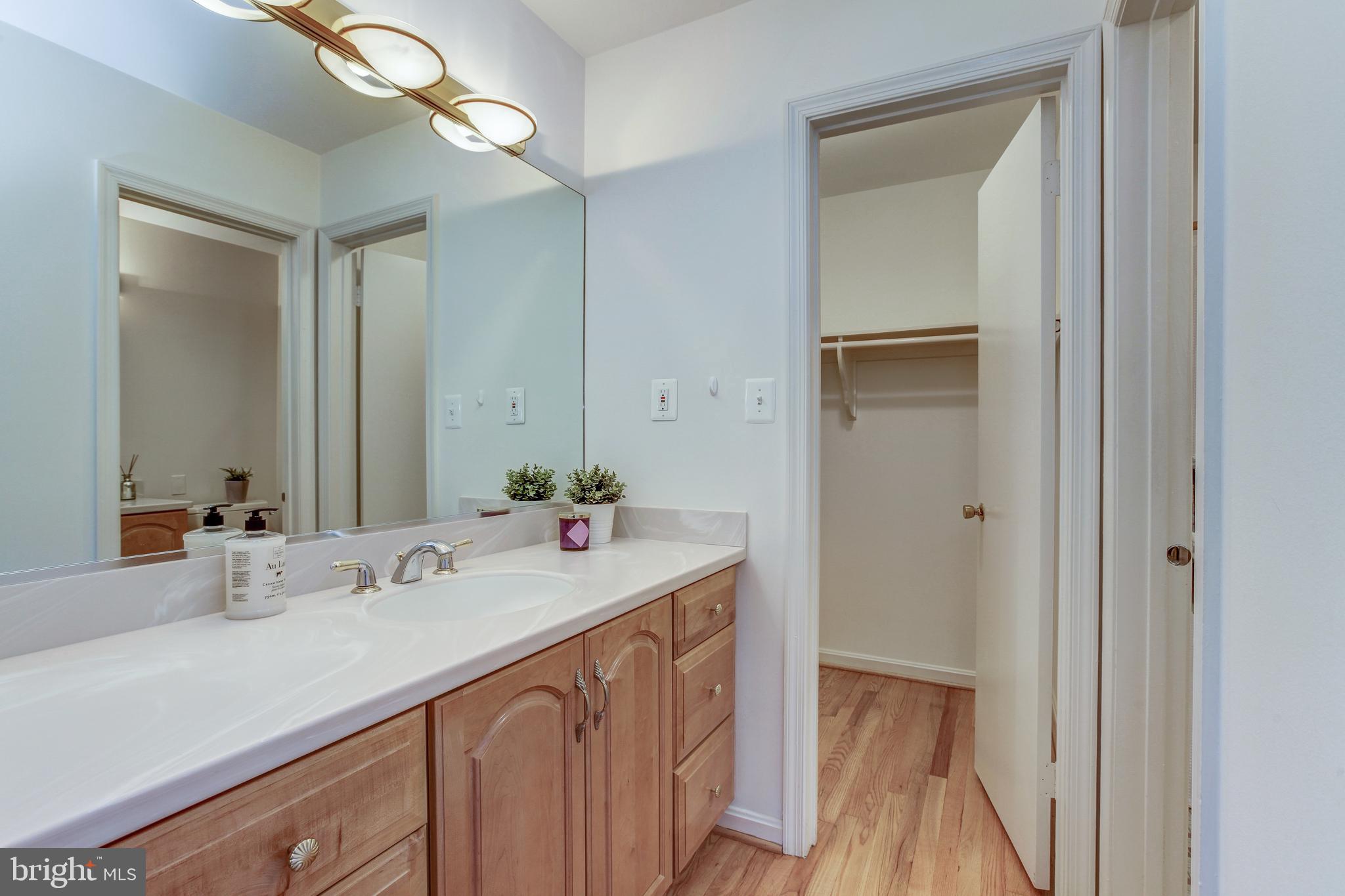 FLOWER VALLEY - Residential