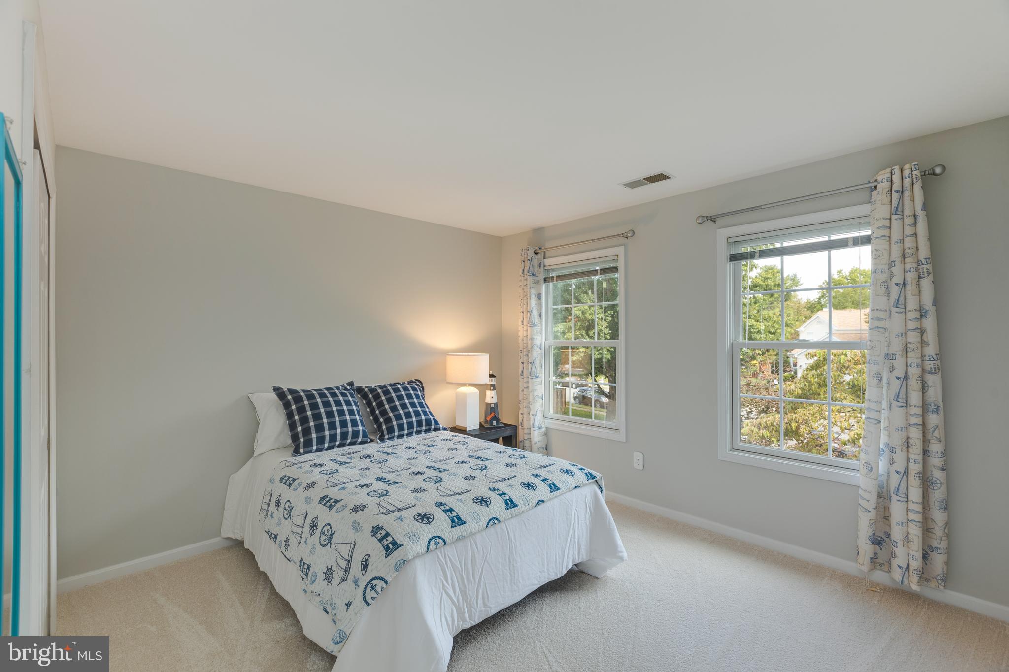 EXETER - Residential