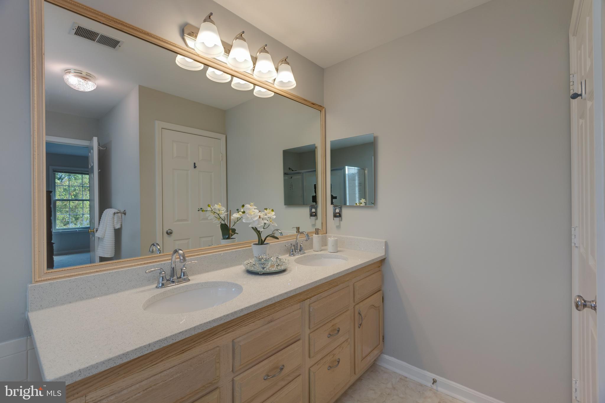 EXETER - Residential