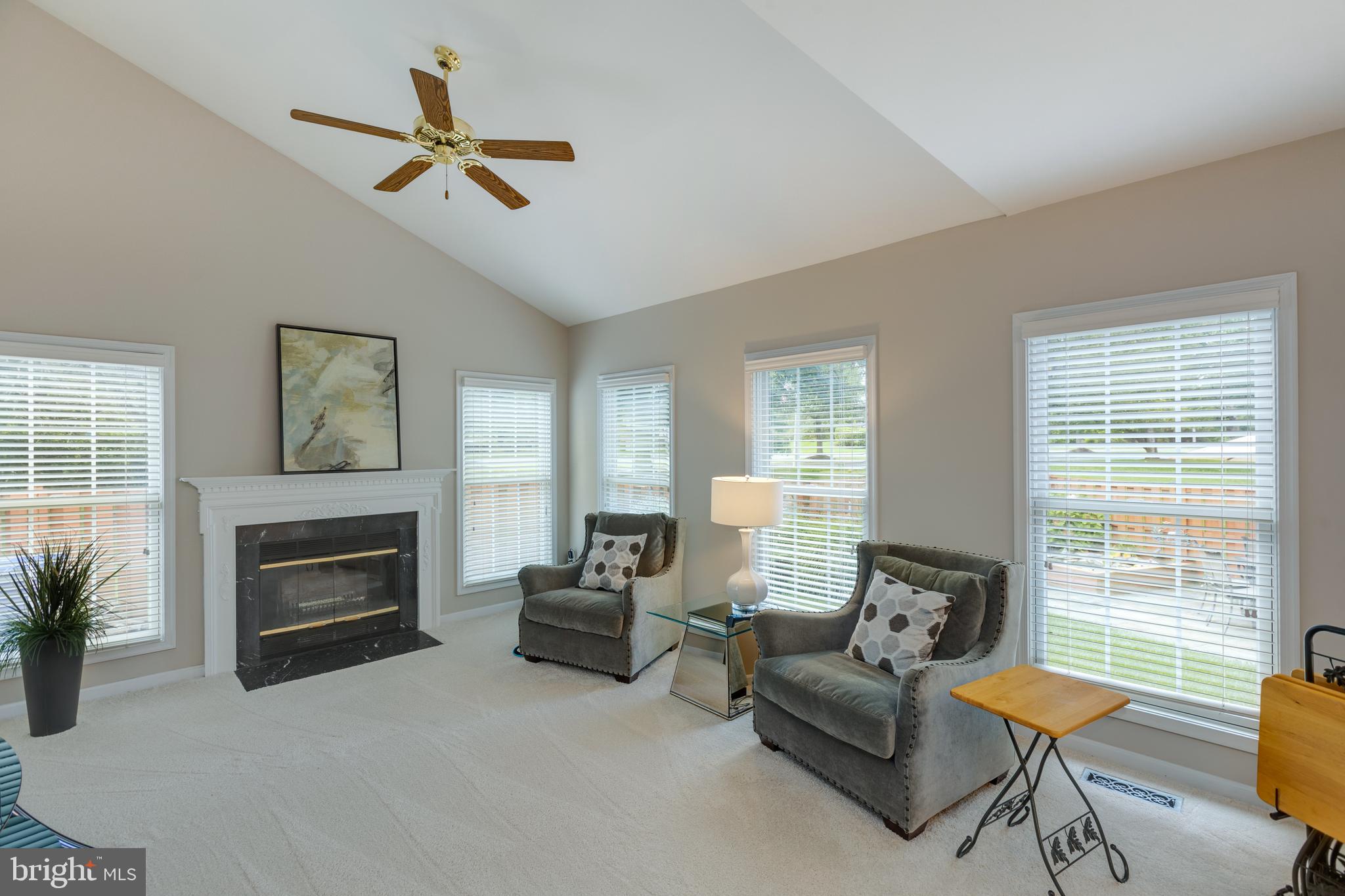 EXETER - Residential