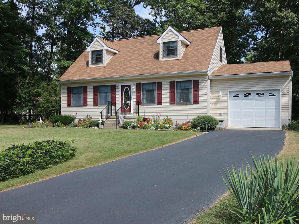 CEDAR COVE - Residential