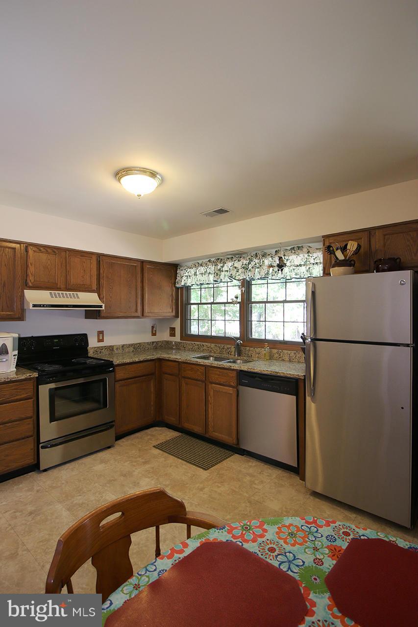 CEDAR COVE - Residential