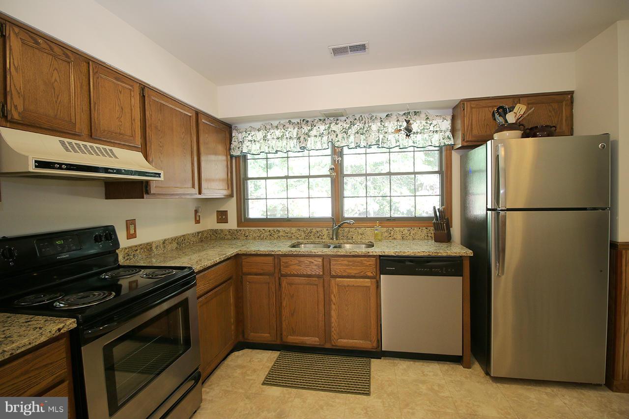 CEDAR COVE - Residential