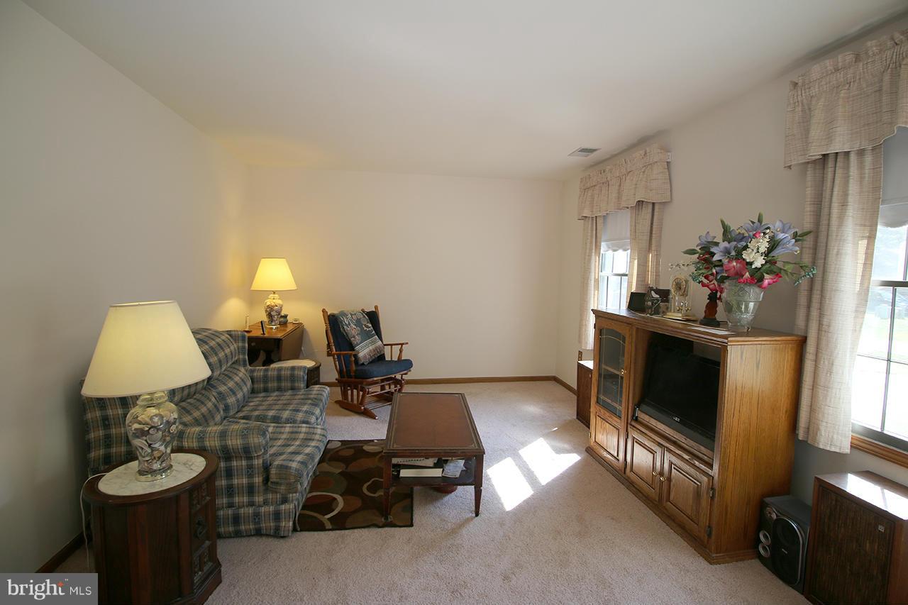 CEDAR COVE - Residential