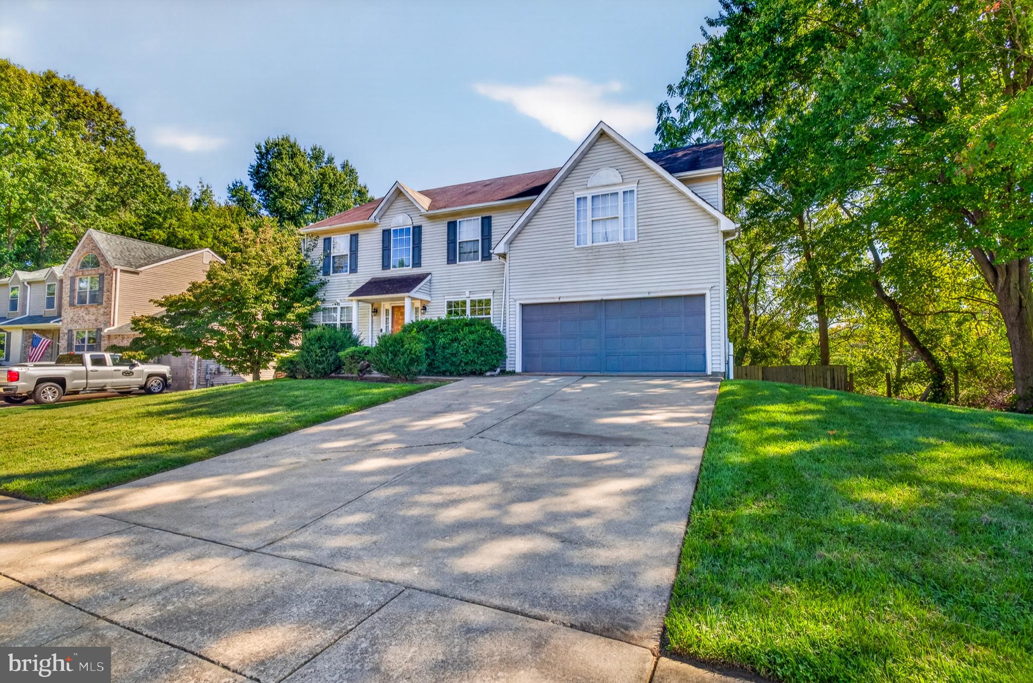 17 E MOYER DRIVE