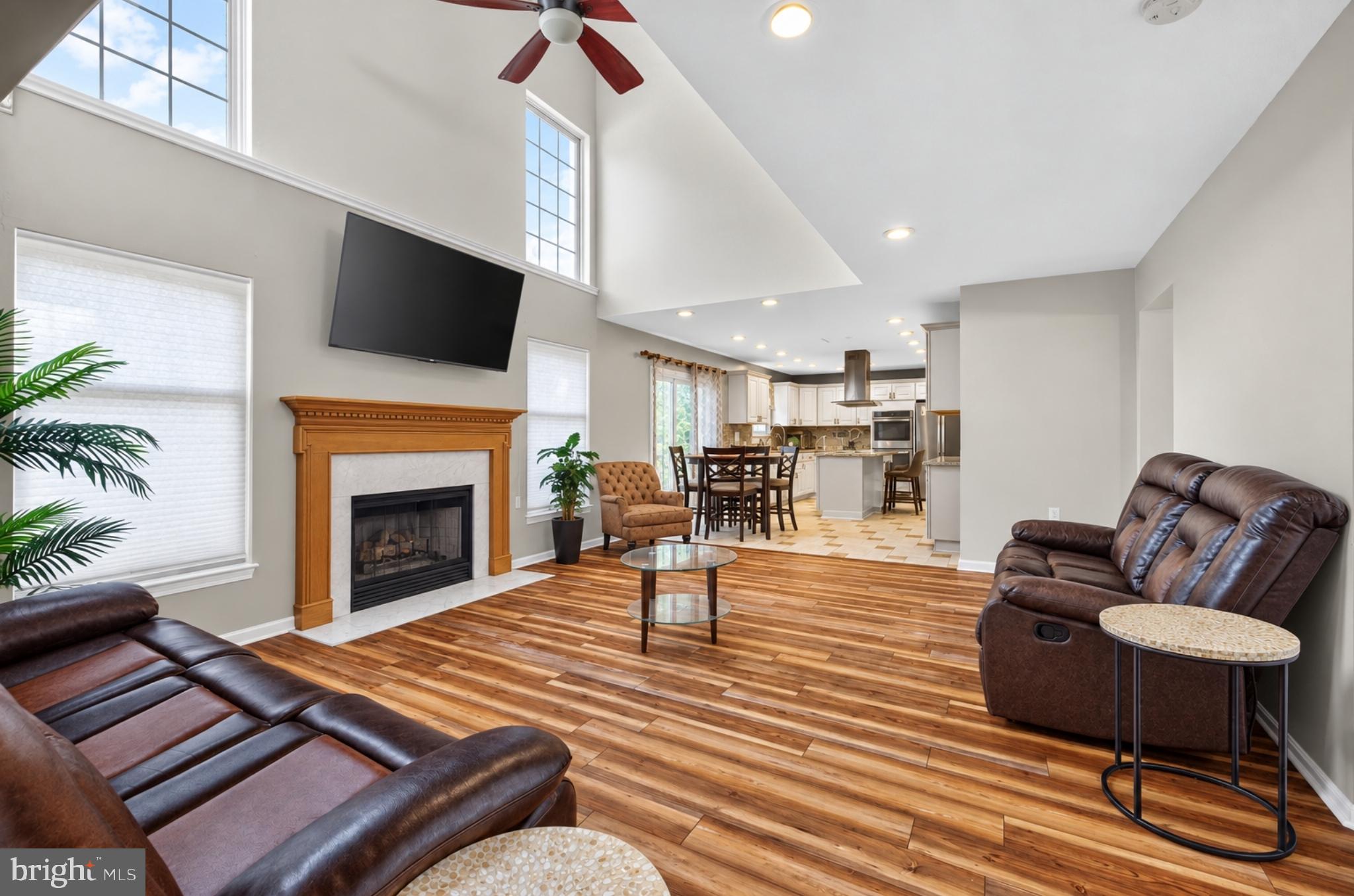 17 E MOYER DRIVE