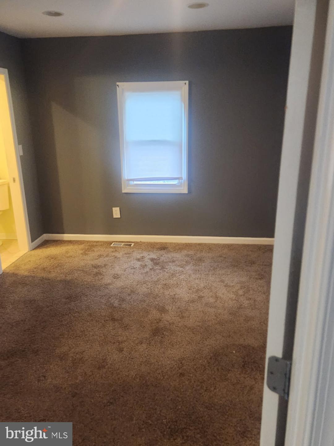 CAPITOL HEIGHTS - Residential Lease