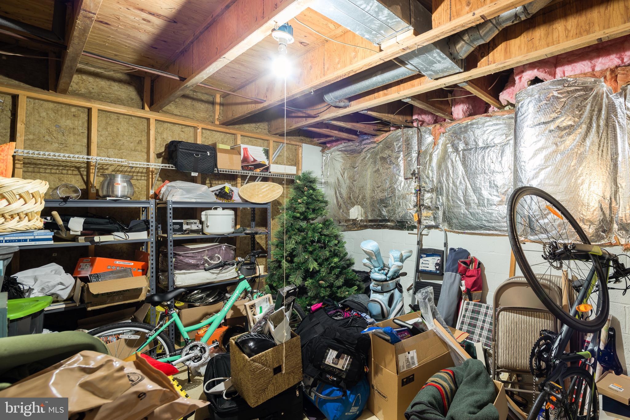 RUNNYMEADE - Residential Lease