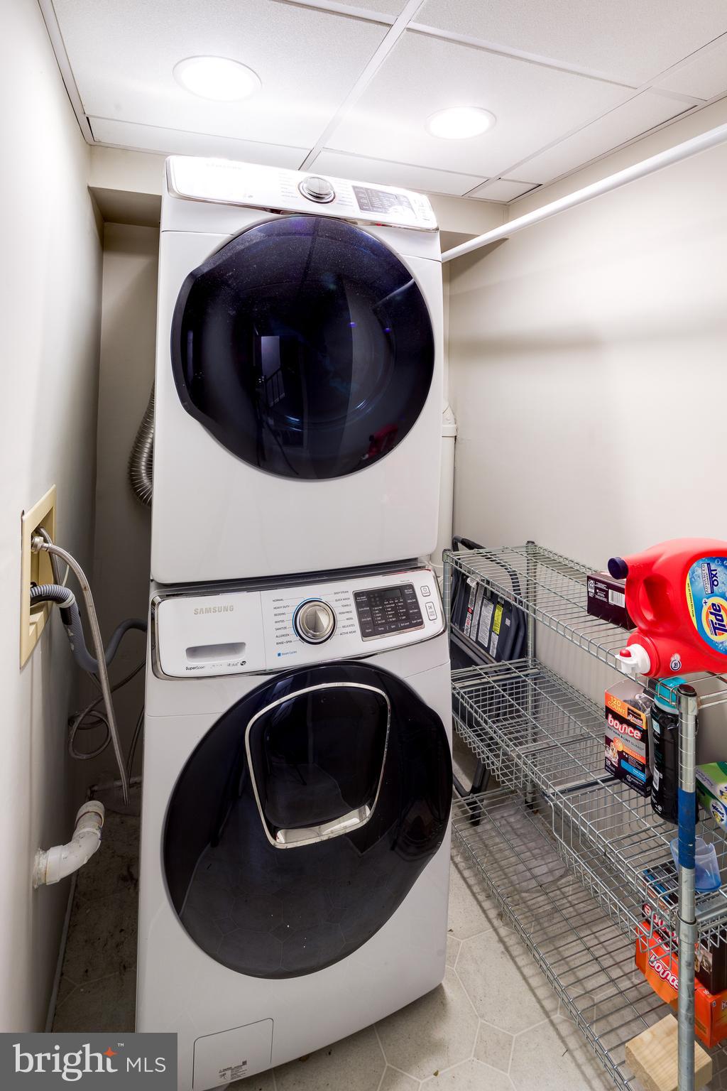 RUNNYMEADE - Residential Lease