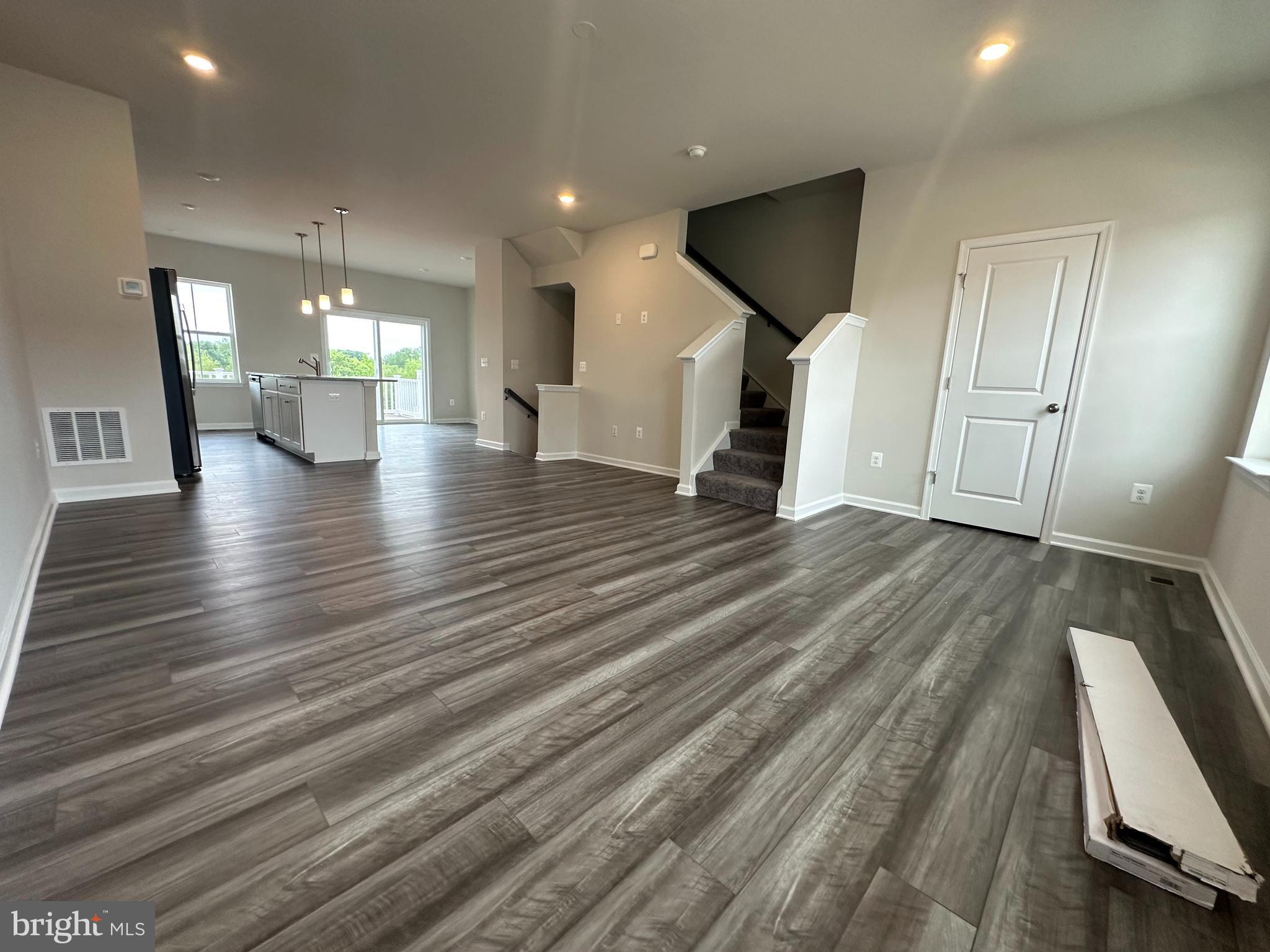 SHENANDOAH SPRINGS - Residential Lease