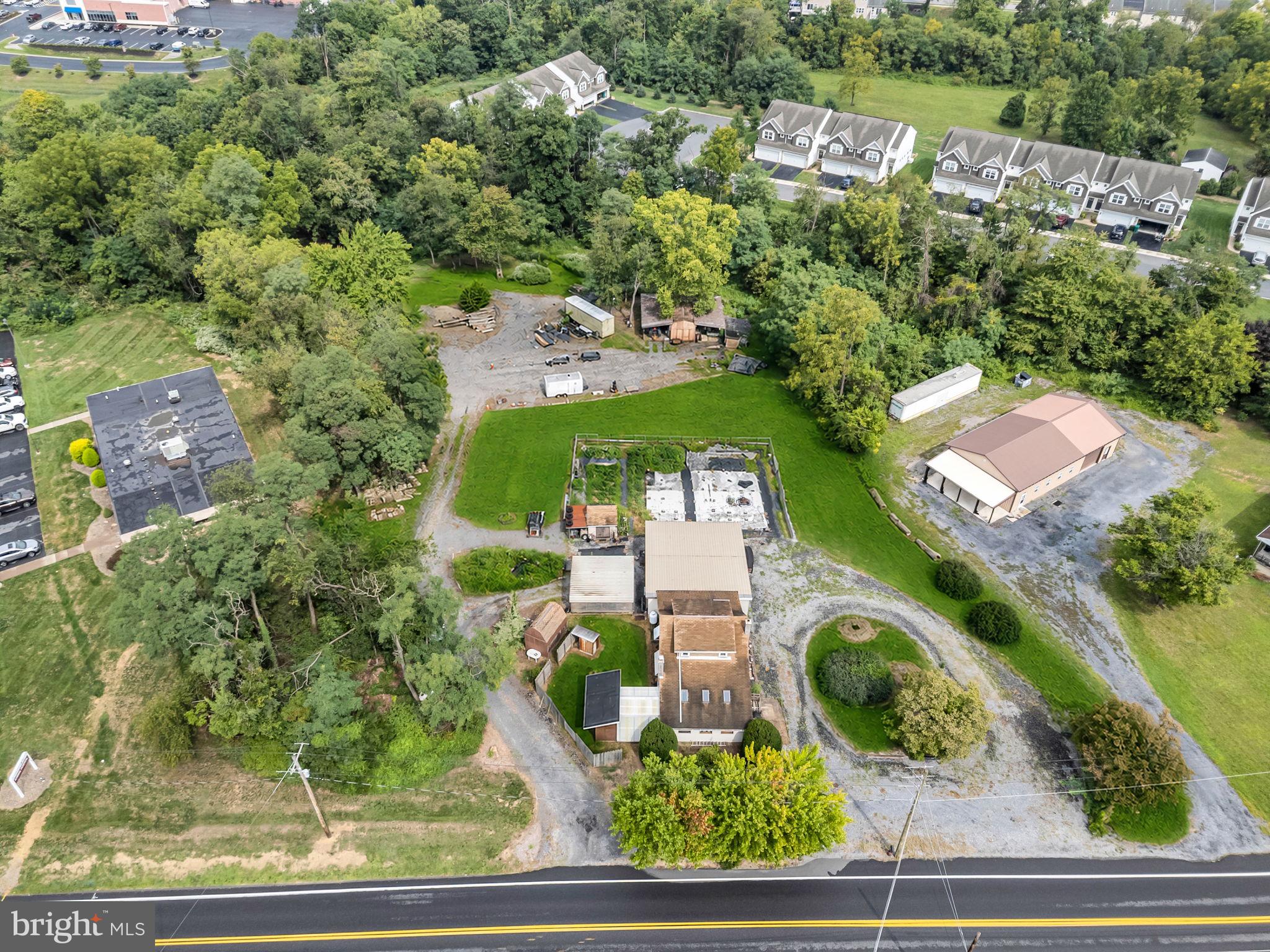 4460 VALLEY ROAD