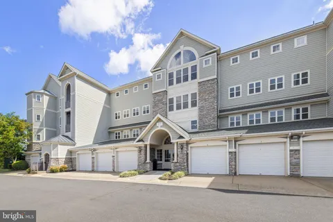 1641 Ladue Court Unit 206, Woodbridge, VA 22191 - MLS#: VAPW2089036