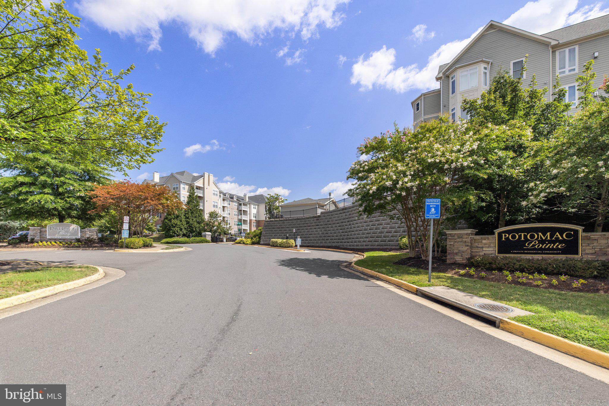 POTOMAC POINTE CONDOMINI - Residential