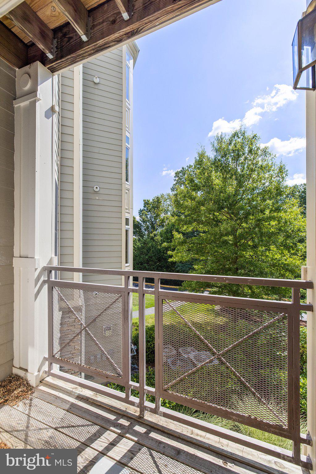 POTOMAC POINTE CONDOMINI - Residential