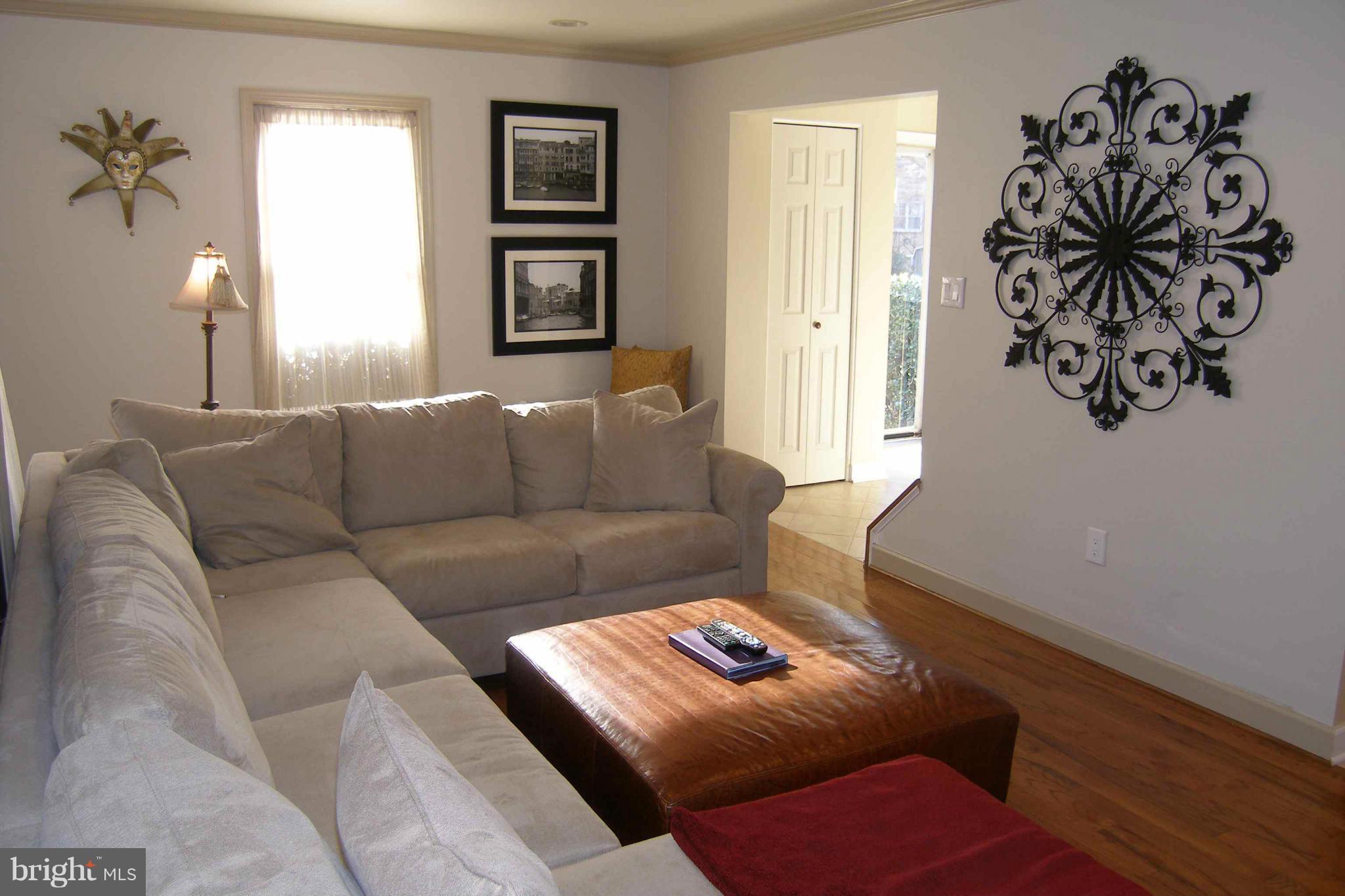 SHADY GROVE VILLAGE - Residential Lease