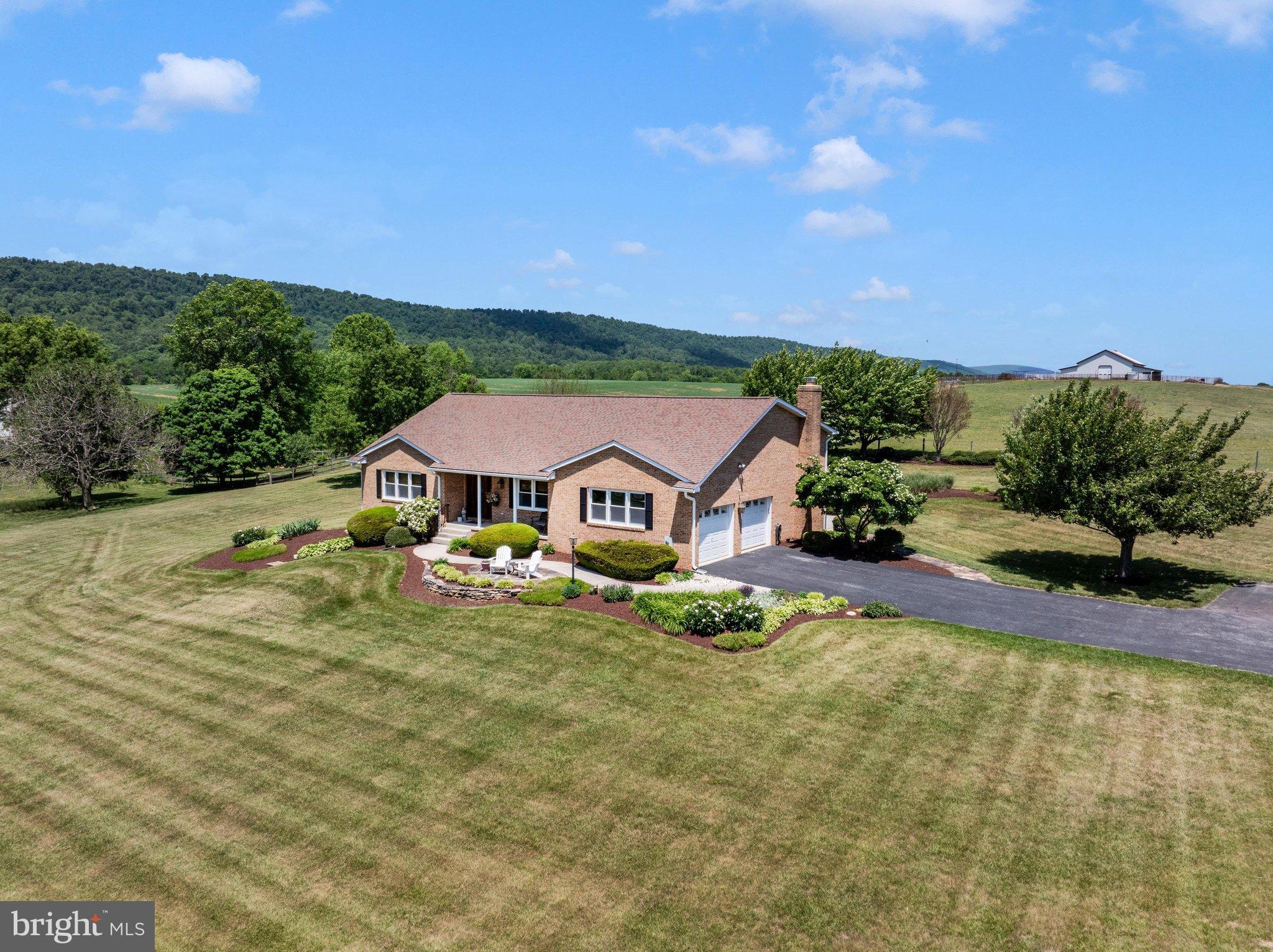 530 E MOUNTAIN ROAD