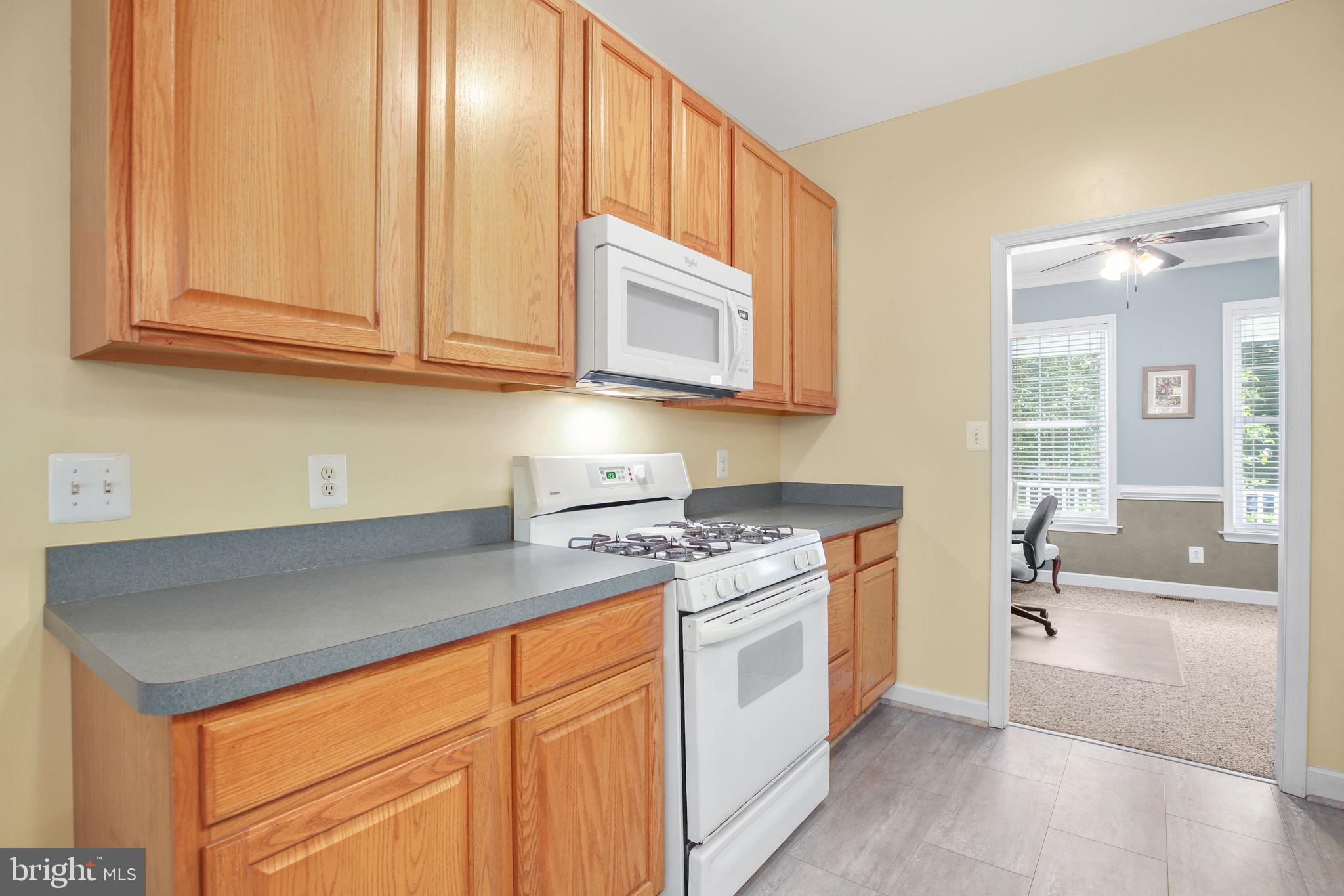 RED ROSE VILLAGE - Residential