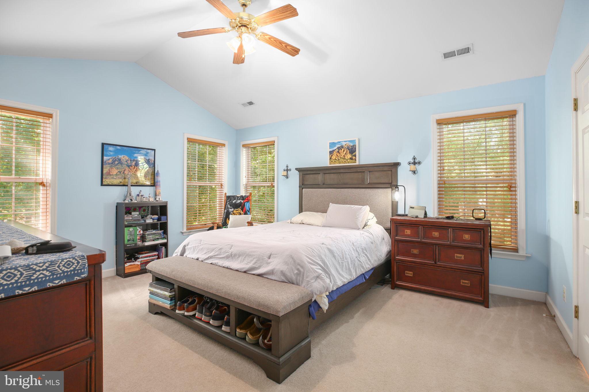 RED ROSE VILLAGE - Residential