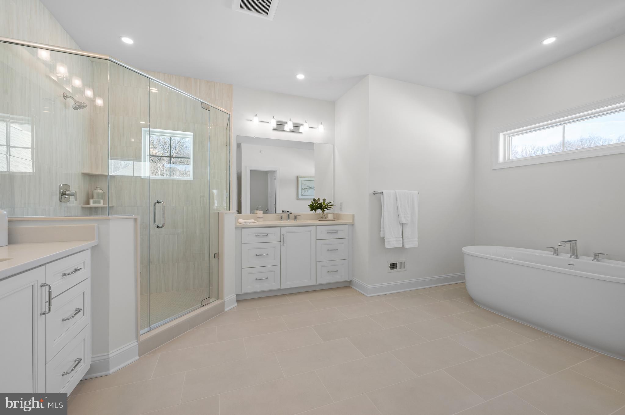 VILLAGE OF FOUR SEASONS - Residential