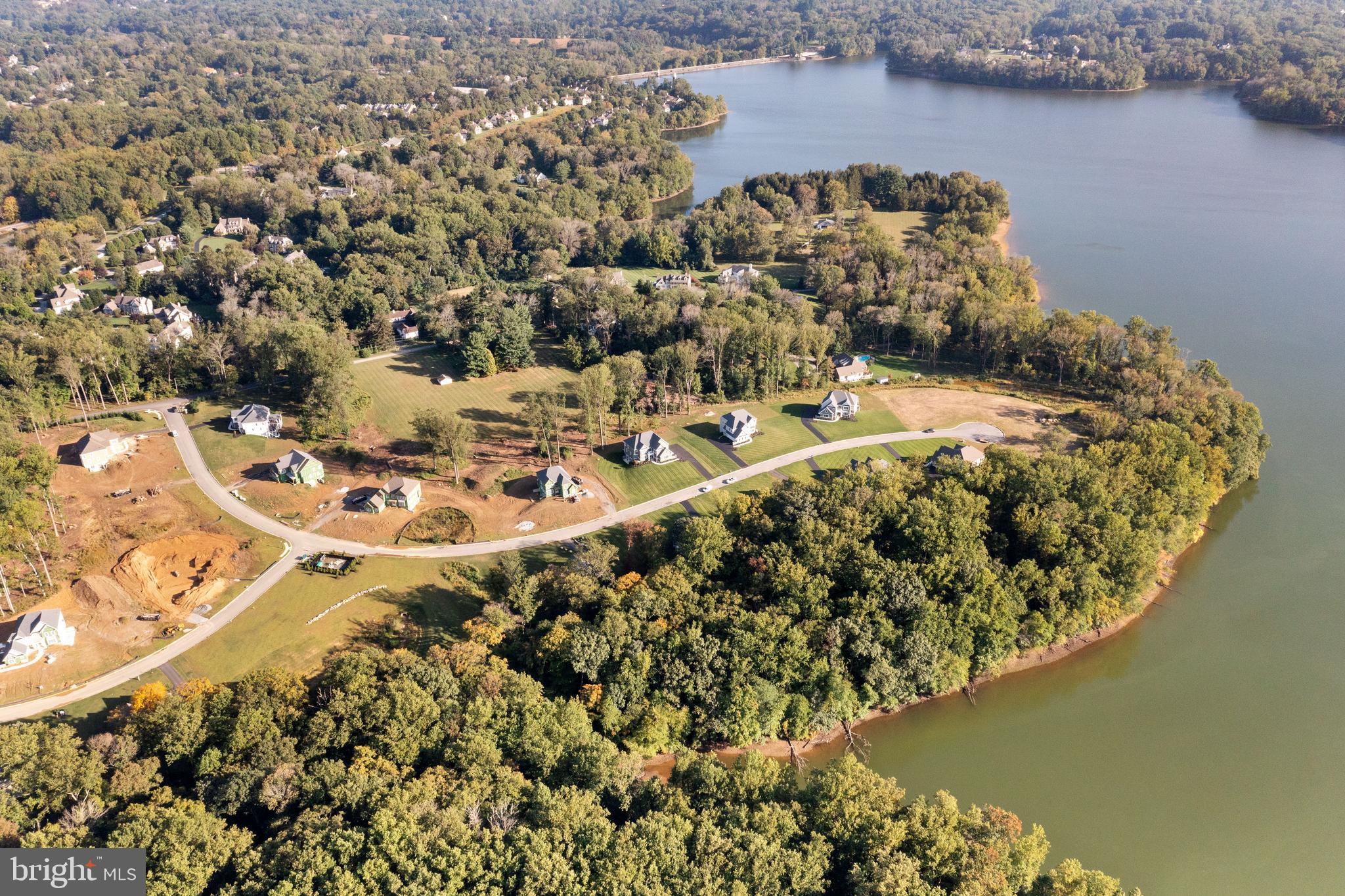 VILLAGE OF FOUR SEASONS - Residential