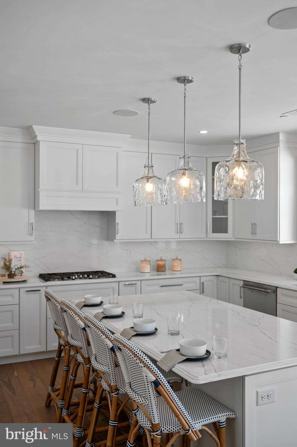 VILLAGE OF FOUR SEASONS - Residential