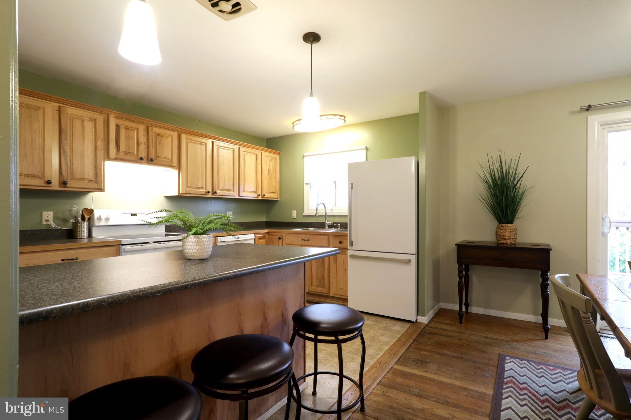 PARK FOREST VILLAGE - Residential