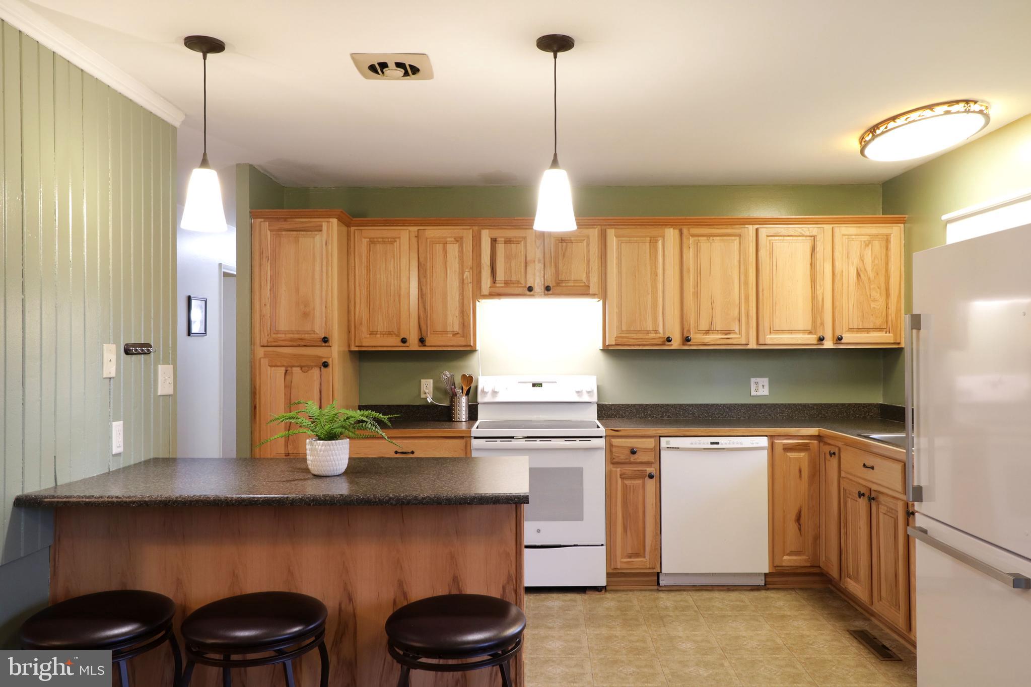 PARK FOREST VILLAGE - Residential