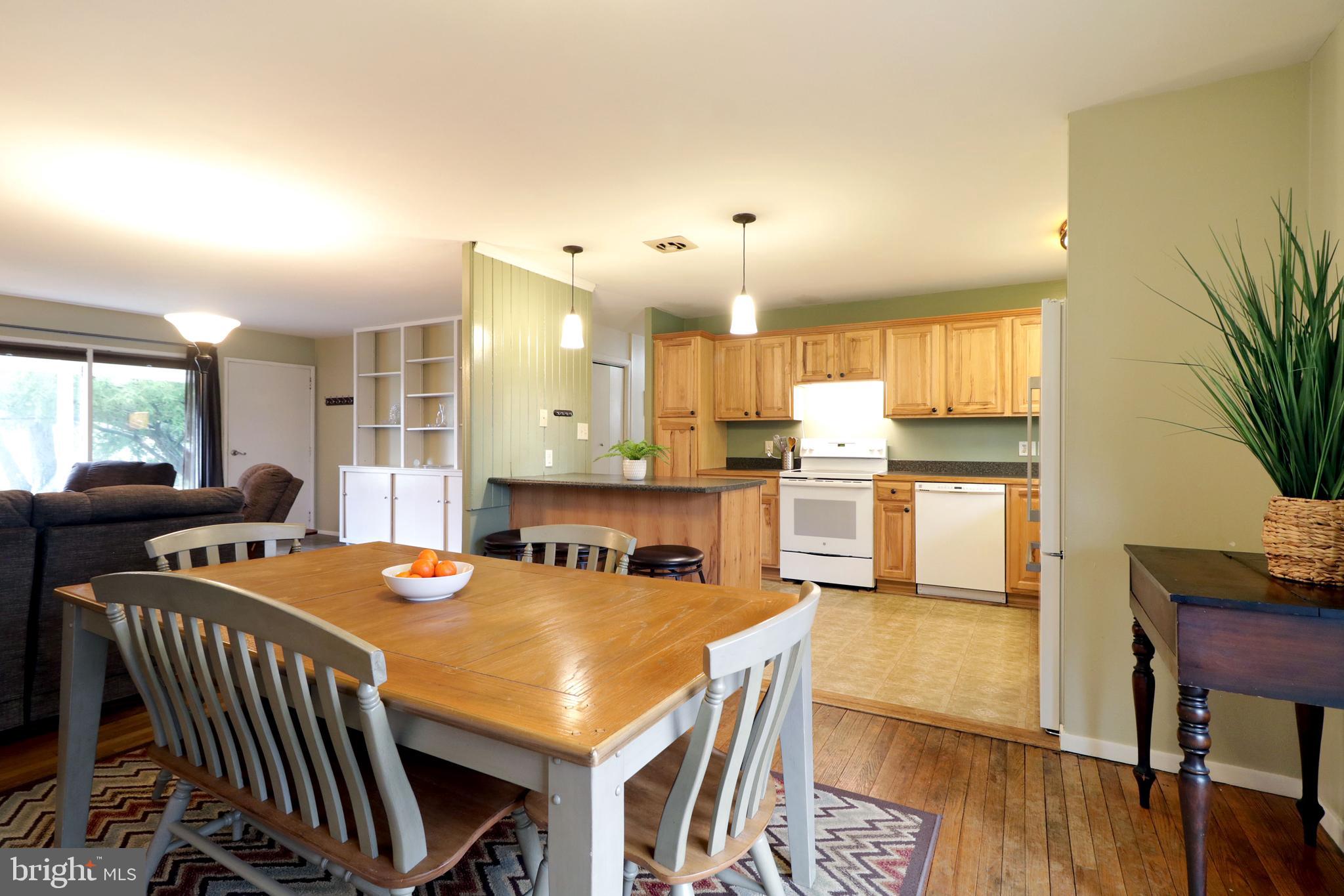 PARK FOREST VILLAGE - Residential