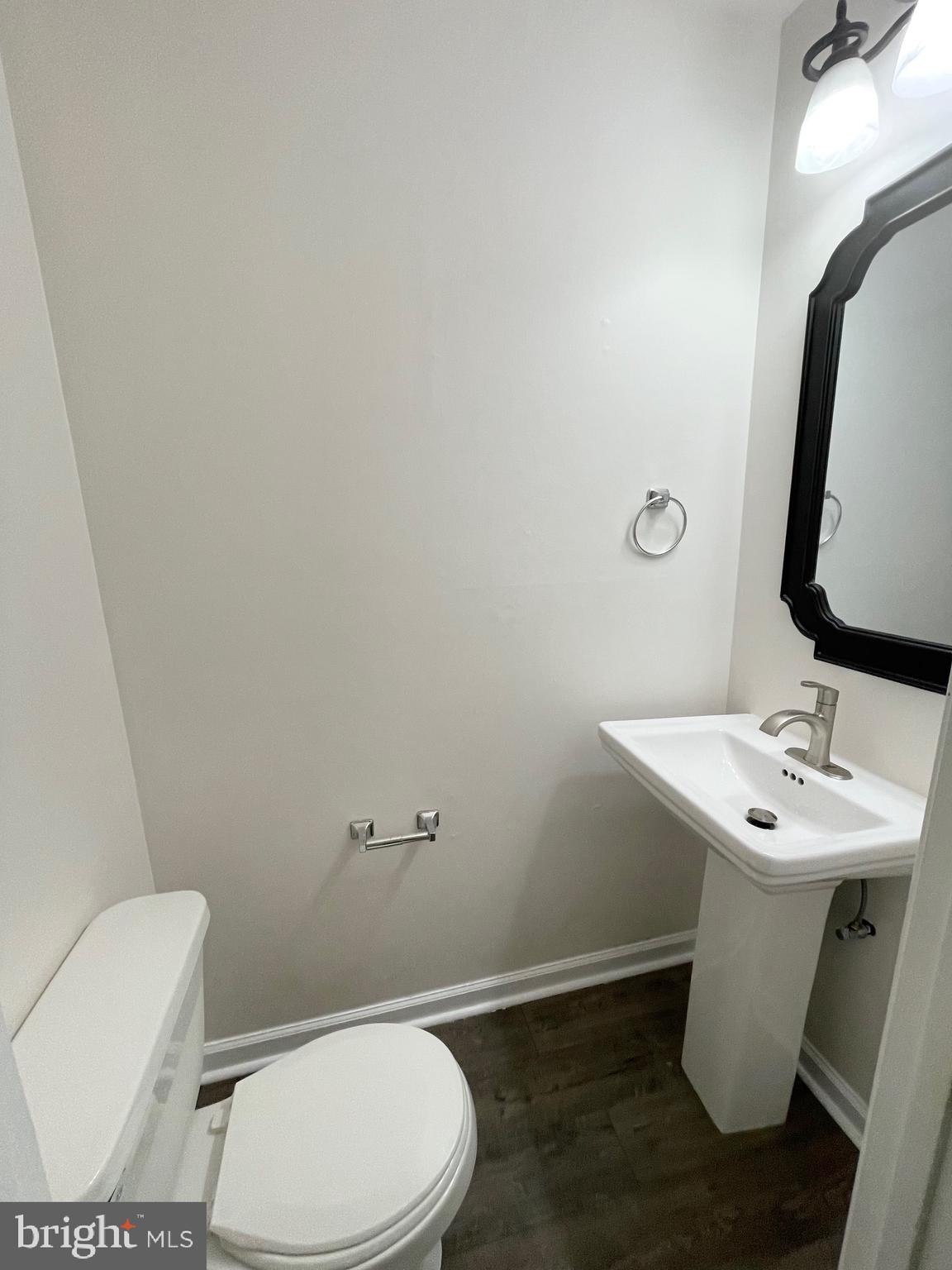 WEATHERSTONE - Residential Lease