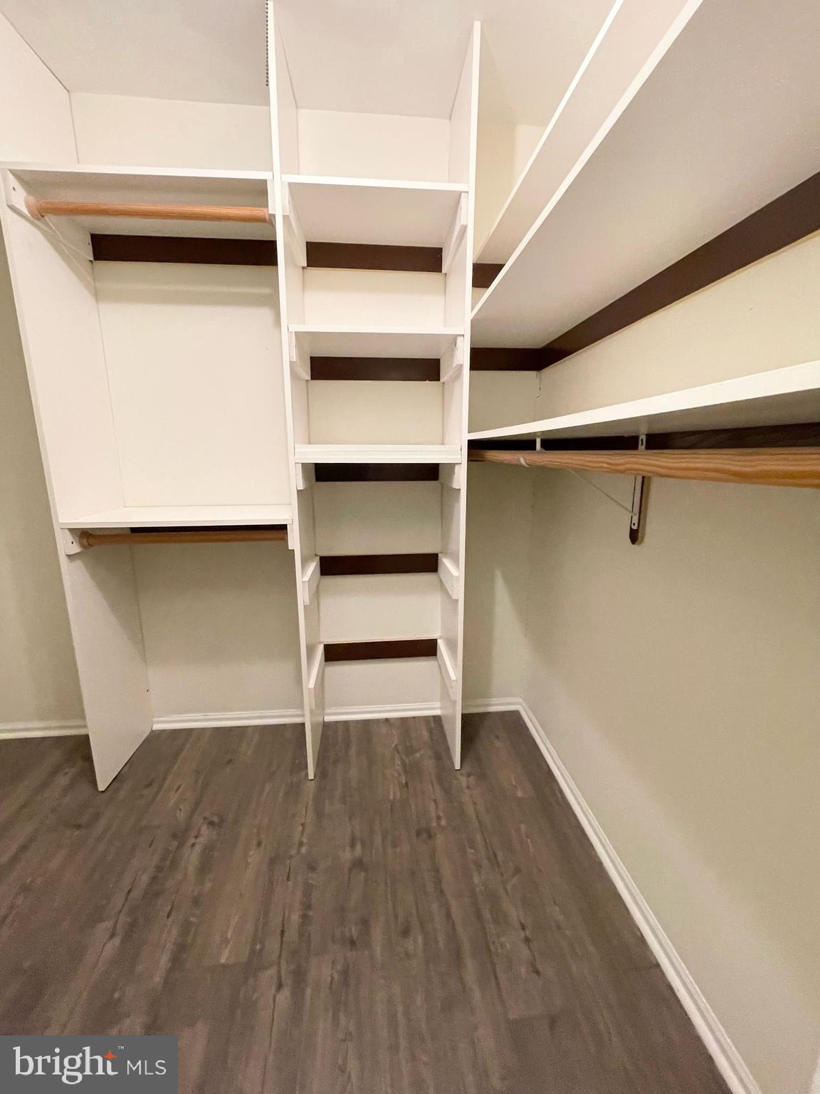 WEATHERSTONE - Residential Lease