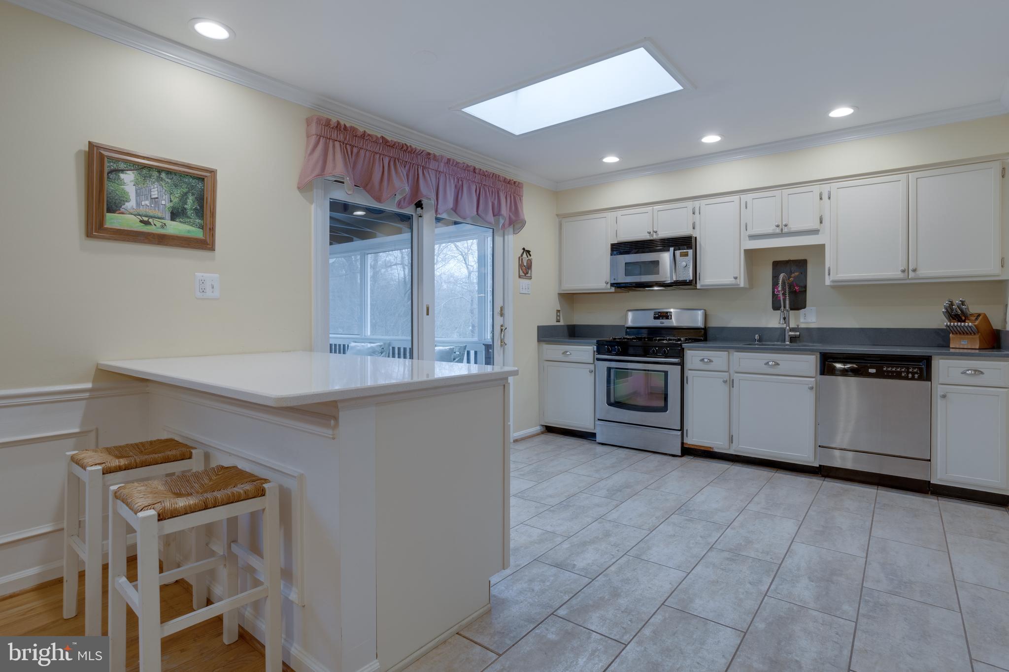 CAMELOT - Residential