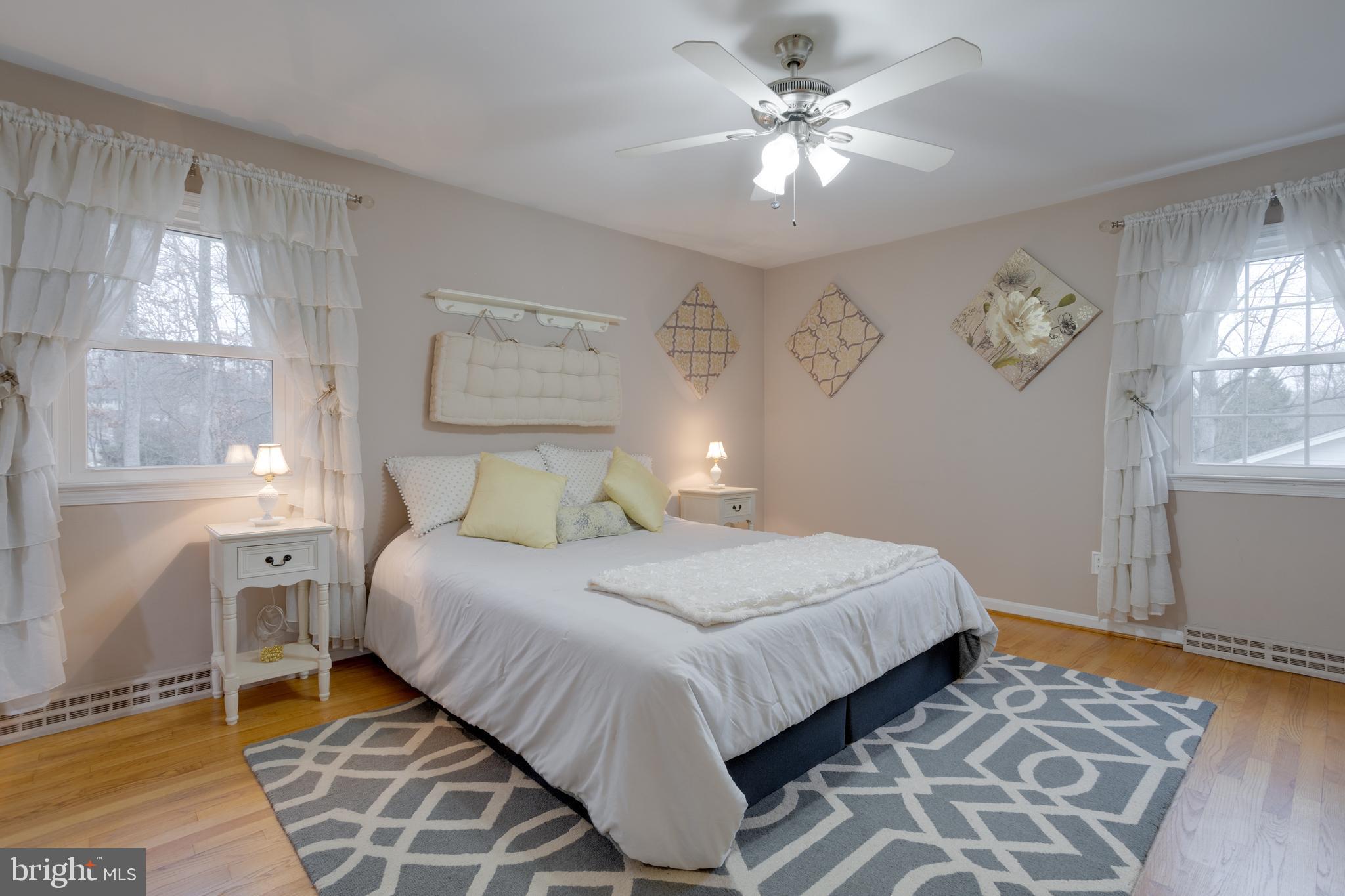 CAMELOT - Residential