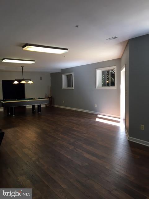 VIRGINIA RUN THE ESTATES - Residential