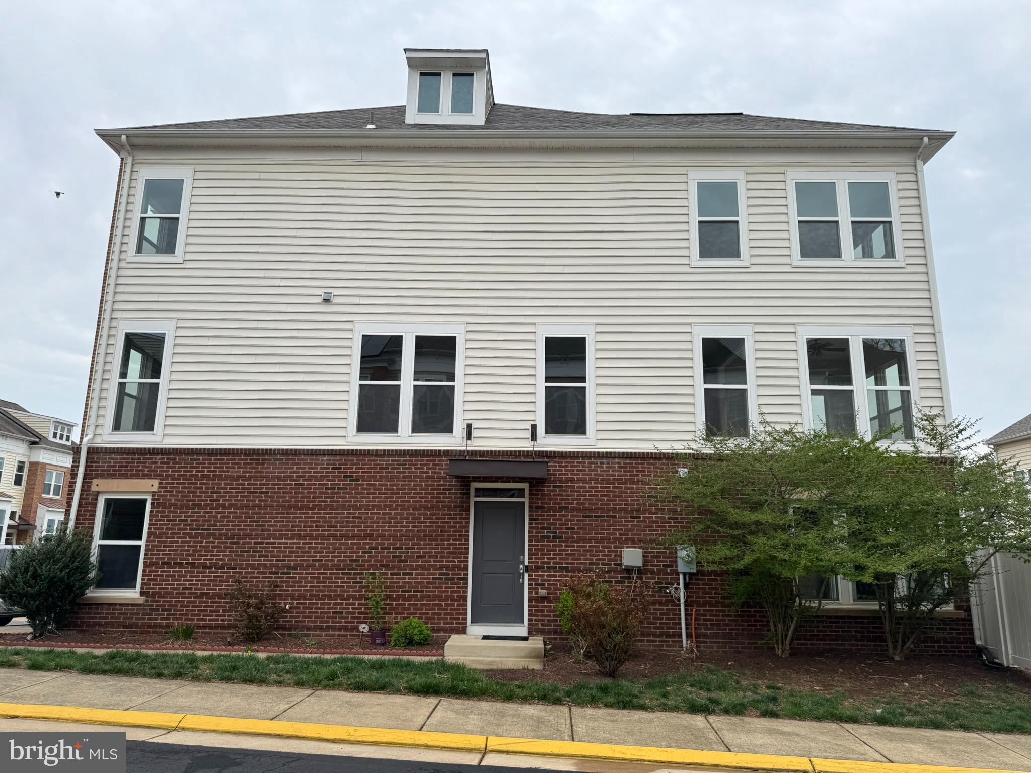 BRAMBLETON - Residential