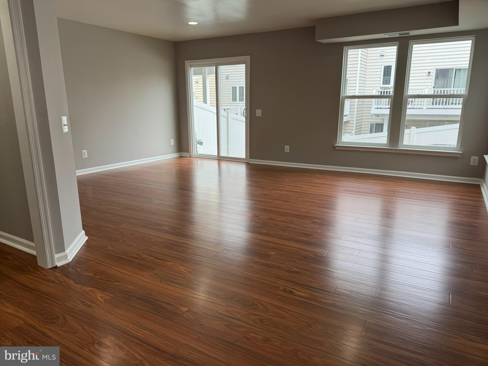 BRAMBLETON - Residential