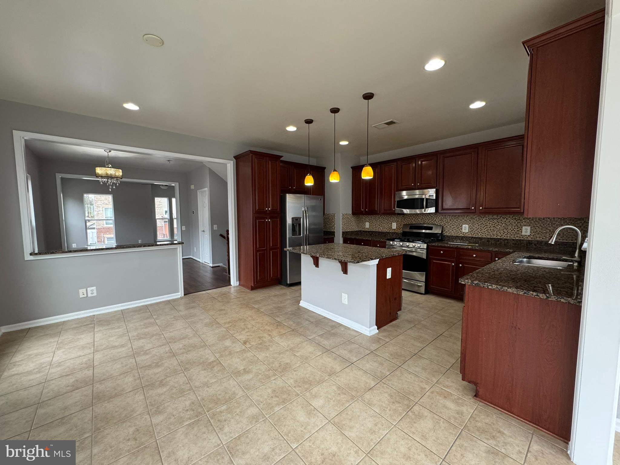 BRAMBLETON - Residential