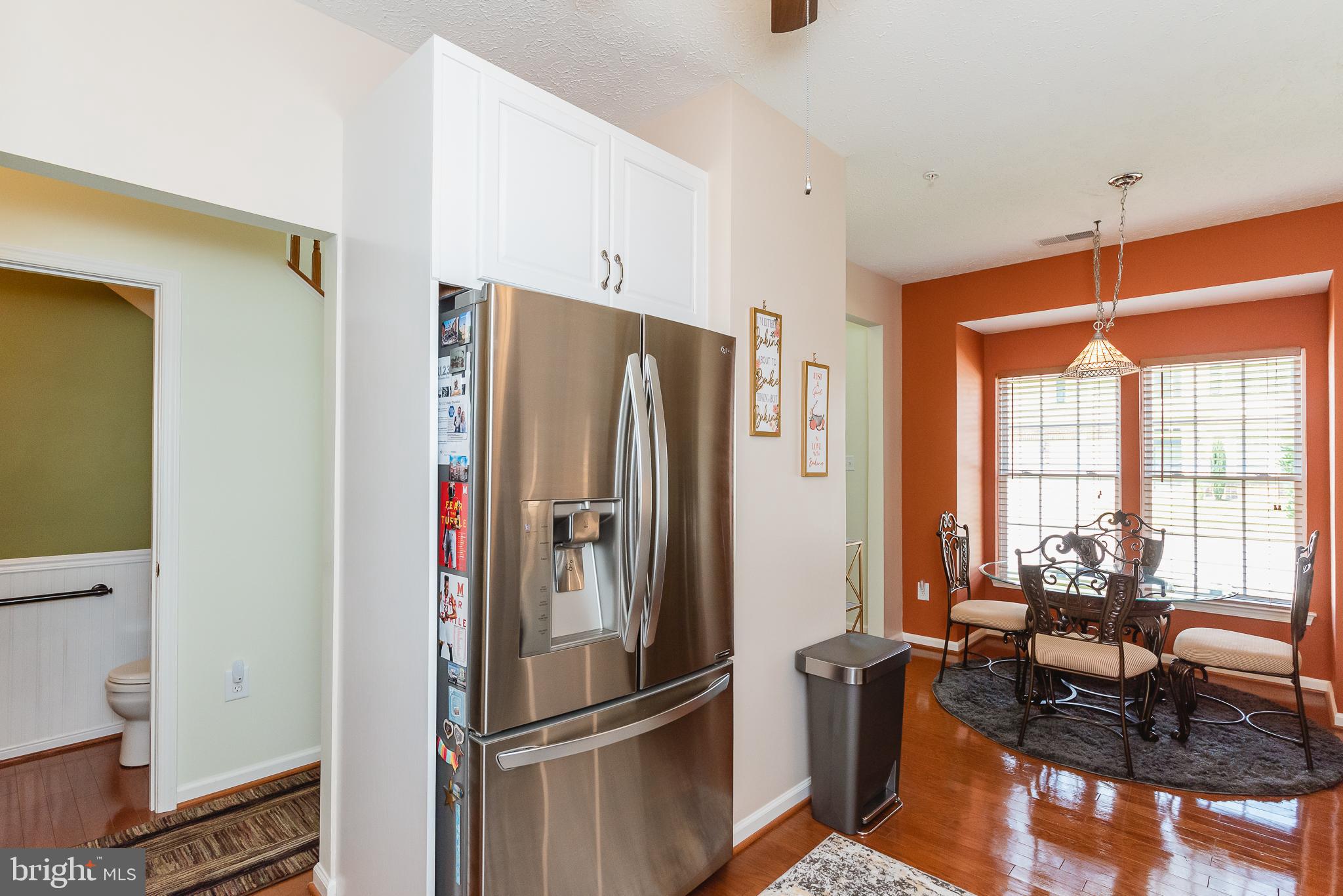 HOLLY WOODS - Residential