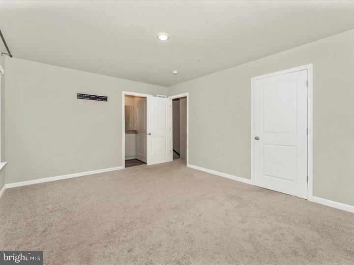 THE PRESERVE AT TUSCARORA - Residential Lease