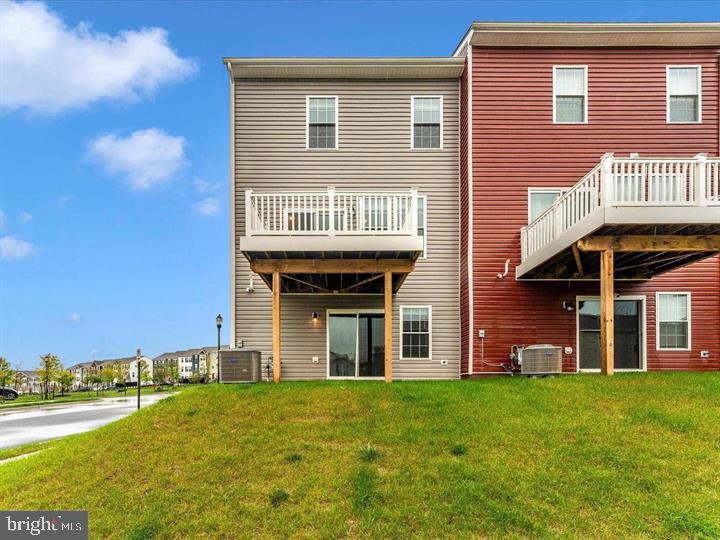 THE PRESERVE AT TUSCARORA - Residential Lease