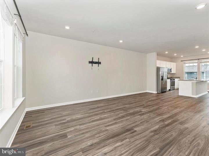 THE PRESERVE AT TUSCARORA - Residential Lease