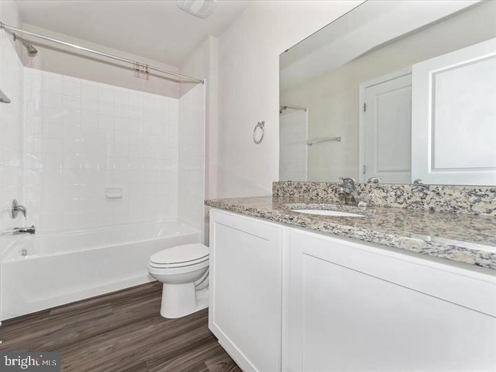 THE PRESERVE AT TUSCARORA - Residential Lease