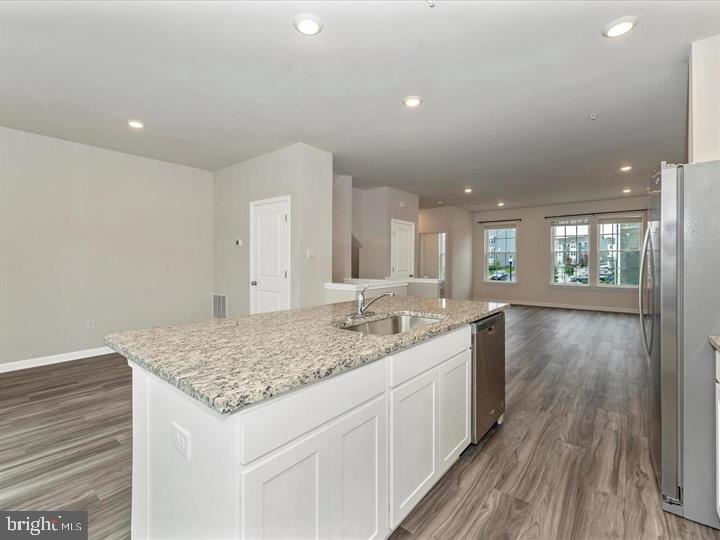 THE PRESERVE AT TUSCARORA - Residential Lease