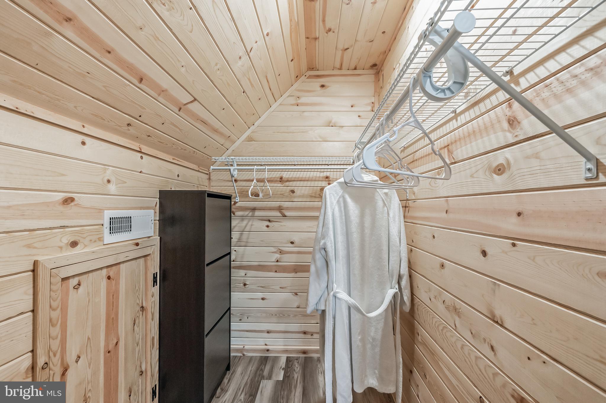 SLATE ROCK CROSSING - Residential