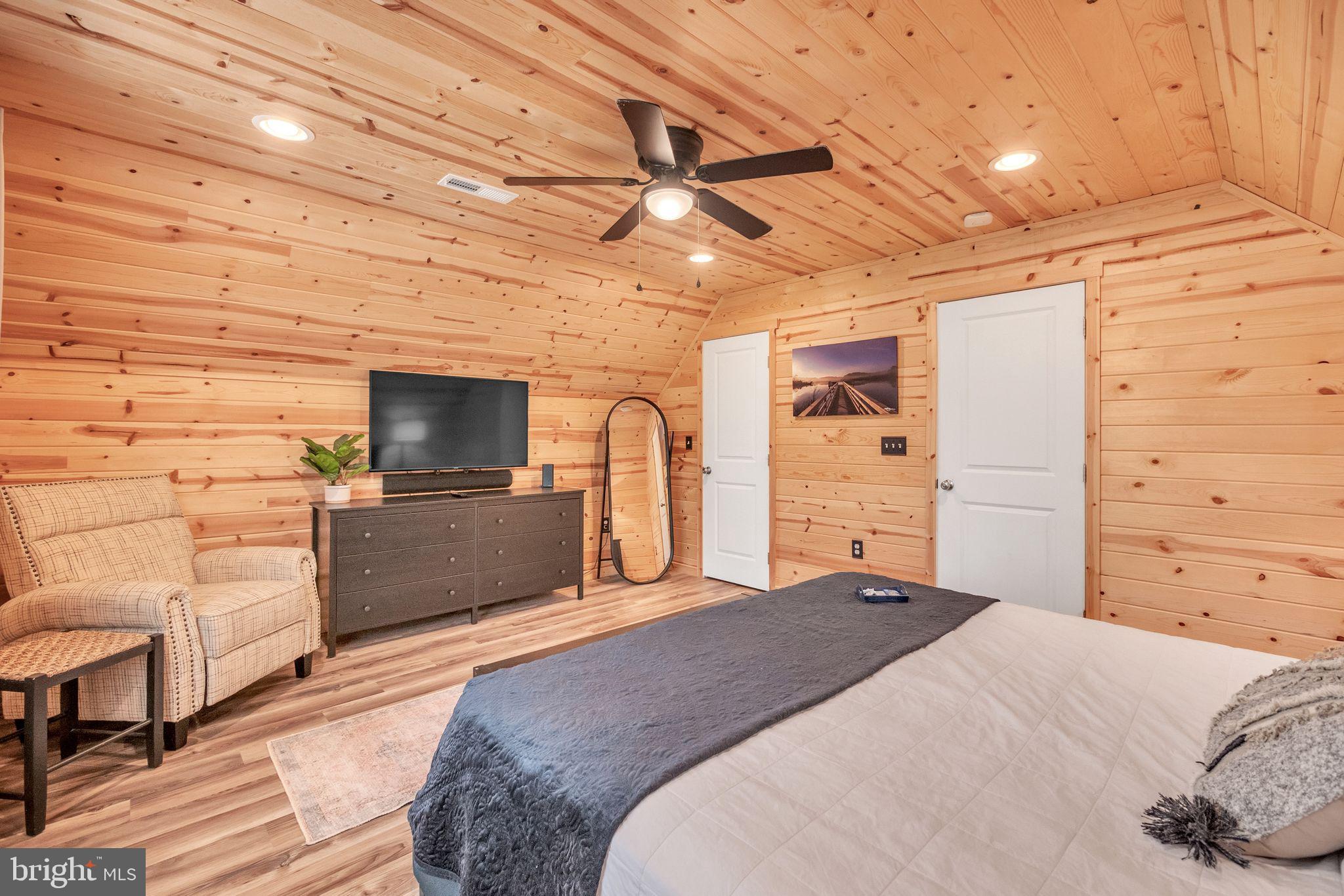 SLATE ROCK CROSSING - Residential