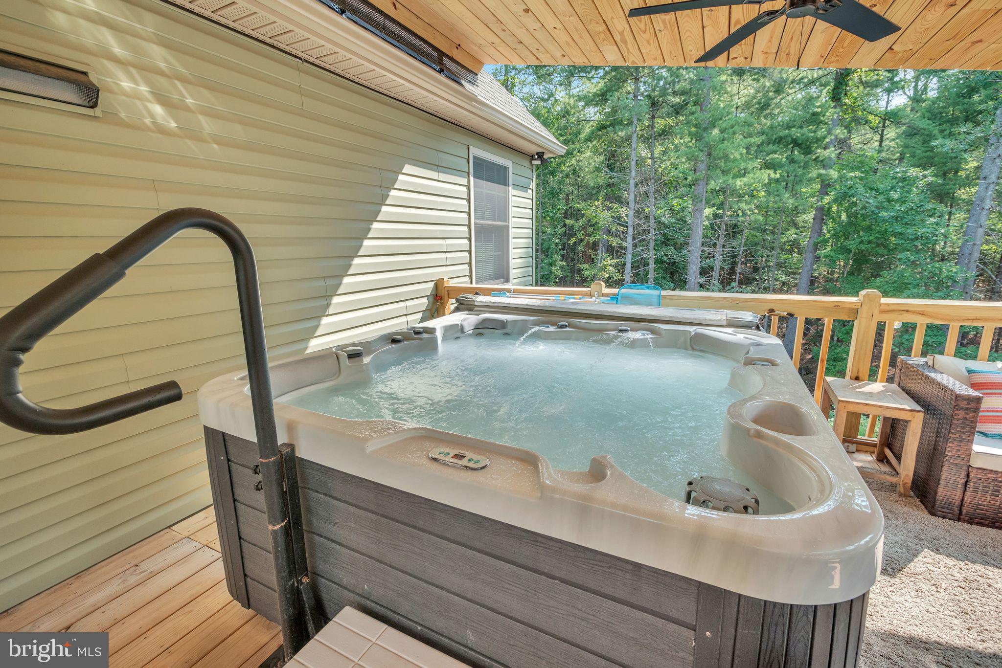 SLATE ROCK CROSSING - Residential